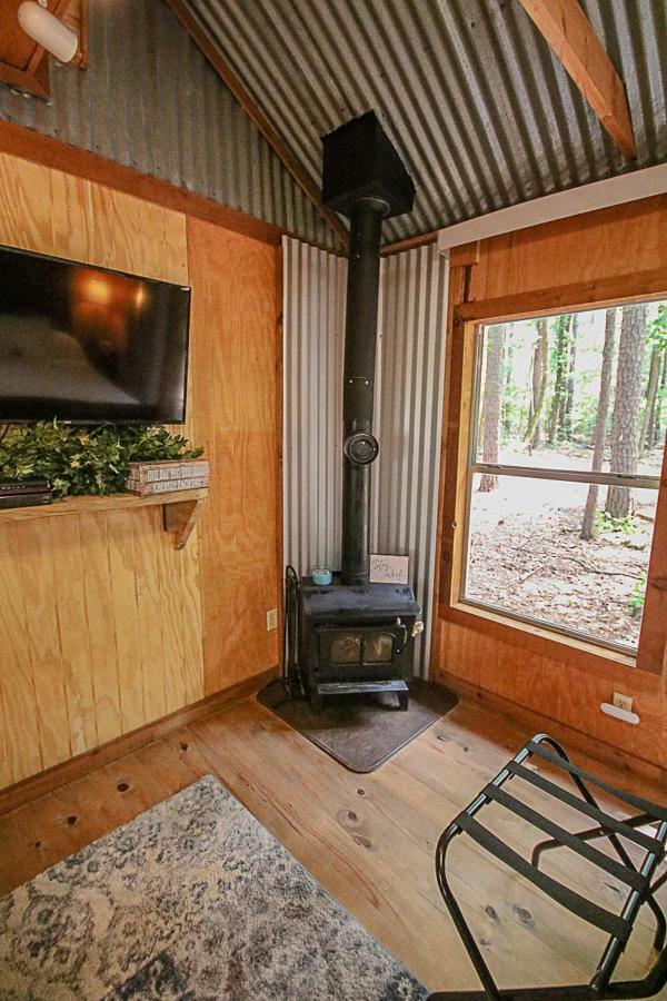 Happy Pine Cone Villa Тилер Екстериор снимка